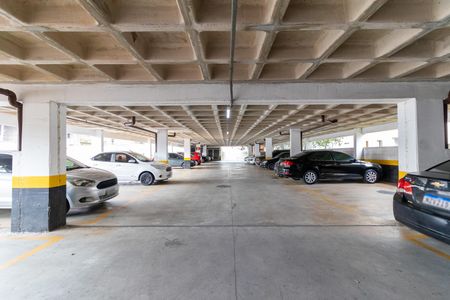 Apartamento à venda com 44m², 2 quartos e 1 vaga Apartamento à venda com 44m², 2 quartos e 1 vagaGaragem