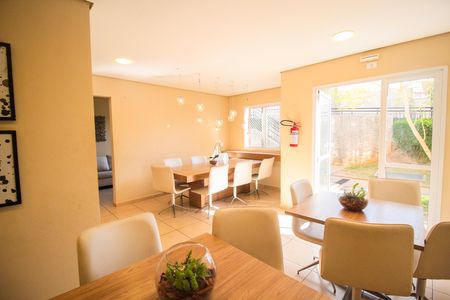 Apartamento à venda com 44m², 2 quartos e 1 vaga Apartamento à venda com 44m², 2 quartos e 1 vagaÁrea comum - Salão de festas
