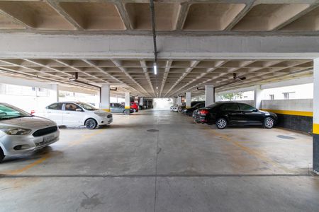 Apartamento à venda com 44m², 2 quartos e 1 vaga Apartamento à venda com 44m², 2 quartos e 1 vagaGaragem