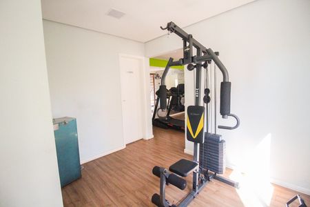 Apartamento à venda com 44m², 2 quartos e 1 vaga Apartamento à venda com 44m², 2 quartos e 1 vagaÁrea comum - Academia