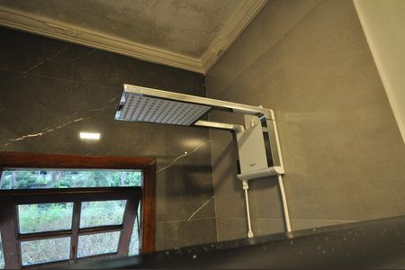 Casa de condomínio à venda com 110m², 3 quartos e 2 vagasBanheiro do Quarto Suíte
