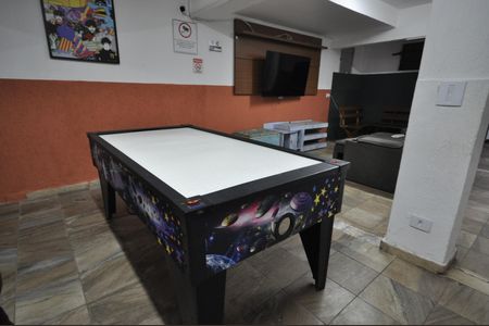 Casa de condomínio à venda com 110m², 3 quartos e 2 vagasSala de jogos