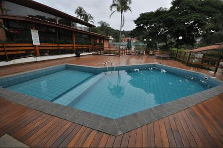Casa de condomínio à venda com 110m², 3 quartos e 2 vagasÁrea comum - Piscina