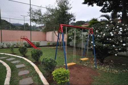 Casa de condomínio à venda com 110m², 3 quartos e 2 vagasÁrea comum - Playground 2