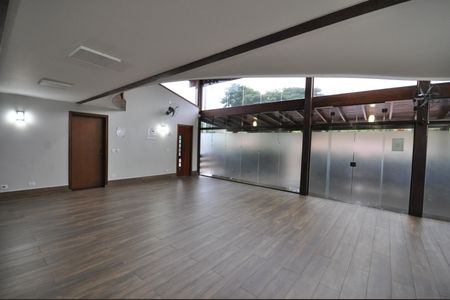 Casa de condomínio à venda com 110m², 3 quartos e 2 vagasÁrea comum - Salão de festas