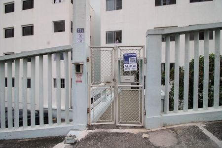 Apartamento para alugar com 62m², 2 quartos e 1 vaga Apartamento para alugar com 62m², 2 quartos e 1 vagaFACHADA