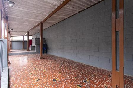 Casa à venda com 125m², 2 quartos e 1 vaga