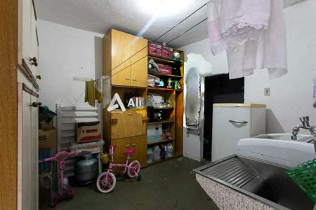 Casa à venda com 125m², 2 quartos e 1 vaga
