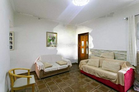 Casa à venda com 125m², 2 quartos e 1 vaga