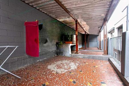 Casa à venda com 125m², 2 quartos e 1 vaga