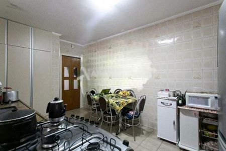 Casa à venda com 125m², 2 quartos e 1 vaga