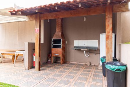 Apartamento para alugar com 48m², 2 quartos e 1 vaga Apartamento para alugar com 48m², 2 quartos e 1 vagaÁrea comum - Churrasqueira