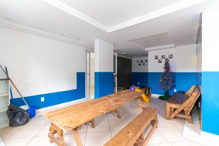 Apartamento para alugar com 48m², 2 quartos e 1 vaga Apartamento para alugar com 48m², 2 quartos e 1 vagaÁrea comum - Salão de festas
