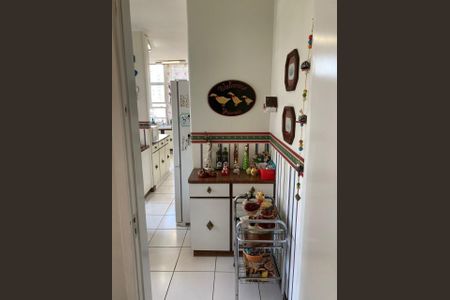 Apartamento para alugar com 275m², 4 quartos e 4 vagas