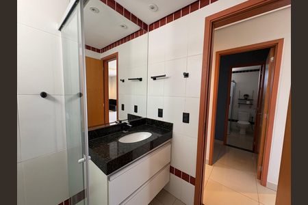 Apartamento para alugar com 68m², 2 quartos e 1 vaga Apartamento para alugar com 68m², 2 quartos e 1 vagaBanheiro - Corredor