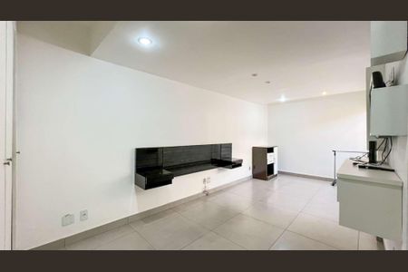 Apartamento à venda com 111m², 3 quartos e 1 vaga