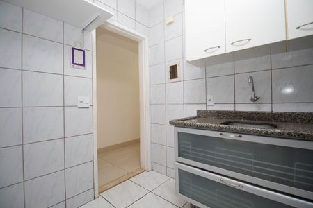 Apartamento para alugar com 98m², 3 quartos e sem vaga Apartamento para alugar com 98m², 3 quartos e sem vagaCozinha e Área de Serviço