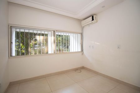 Apartamento para alugar com 98m², 3 quartos e sem vaga Apartamento para alugar com 98m², 3 quartos e sem vagaQuarto 1