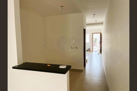 Casa à venda com 3 quartos, 100m² em Vila Tiradentes, São Paulo