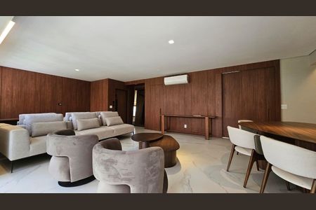 Apartamento à venda com 3 quartos, 158m² em Vila Nova Conceição, São Paulo