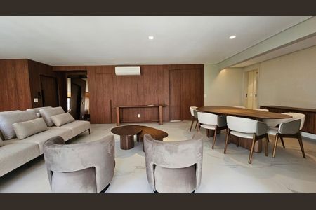 Apartamento à venda com 158m², 3 quartos e 3 vagas