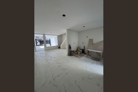 Casa à venda com 3 quartos, 147m² em Vila Camilópolis, Santo André