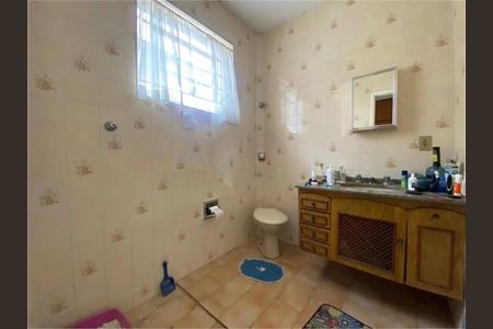 Casa à venda com 390m², 5 quartos e 5 vagas