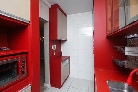 Apartamento à venda com 96m², 3 quartos e 2 vagas Apartamento à venda com 96m², 3 quartos e 2 vagasCozinha