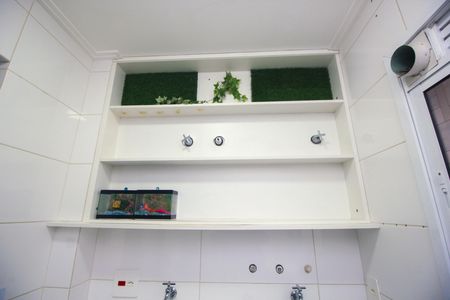 Apartamento à venda com 96m², 3 quartos e 2 vagas Apartamento à venda com 96m², 3 quartos e 2 vagasÁrea de Serviço