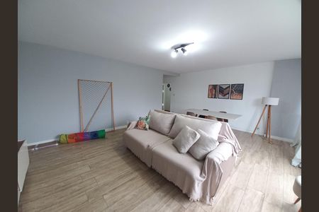Sala de apartamento para alugar com 4 quartos, 140m² em Itararé, São Vicente