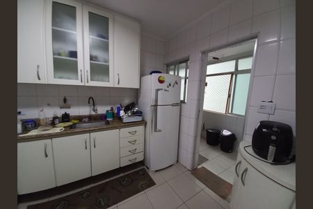 Apartamento para alugar com 140m², 4 quartos e 1 vaga Apartamento para alugar com 140m², 4 quartos e 1 vagaCozinha