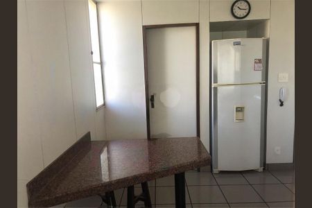 Casa à venda com 4 quartos, 415m² em Ermelinda, Belo Horizonte