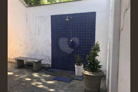 Casa à venda com 415m², 4 quartos e 10 vagas