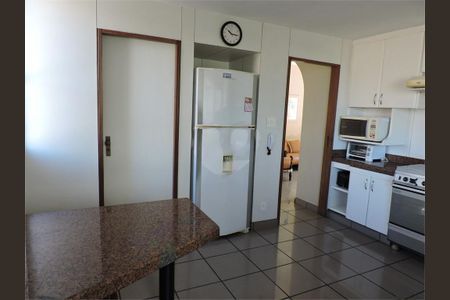 Casa à venda com 4 quartos, 415m² em Ermelinda, Belo Horizonte