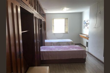 Casa à venda com 415m², 4 quartos e 10 vagas