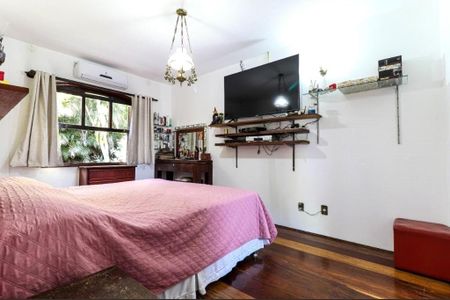 Casa à venda com 3 quartos, 400m² em Jardim Caxambu, Jundiaí