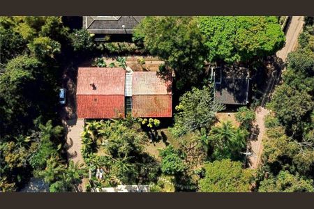 Casa à venda com 400m², 3 quartos e 4 vagas