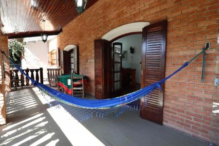 Casa à venda com 3 quartos, 400m² em Jardim Caxambu, Jundiaí