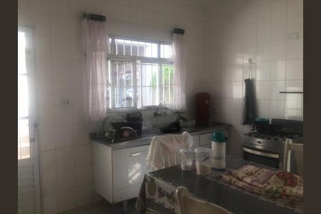 Casa à venda com 3 quartos, 105m² em Parque Sao Luis, São Paulo