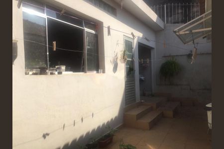Casa à venda com 105m², 3 quartos e 3 vagas