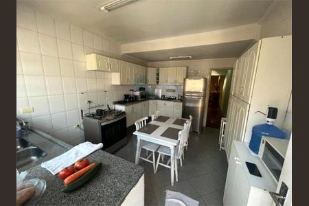 Casa à venda com 150m², 3 quartos e 2 vagas