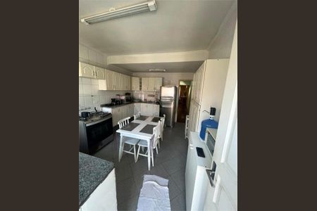 Casa à venda com 150m², 3 quartos e 2 vagas