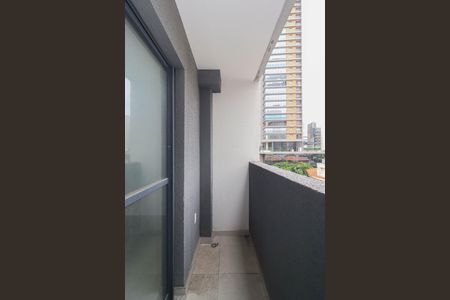 Varanda de kitnet/studio à venda com 1 quarto, 25m² em Pinheiros, São Paulo