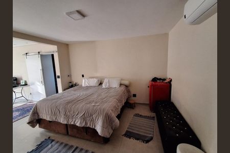 Casa à venda com 3 quartos, 164m² em Raposo Tavares, São Paulo