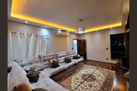 Casa à venda com 3 quartos, 164m² em Raposo Tavares, São Paulo