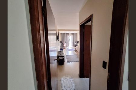 Casa à venda com 164m², 3 quartos e 2 vagas
