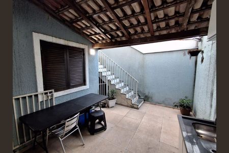 Casa à venda com 164m², 3 quartos e 2 vagas