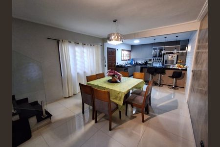 Casa à venda com 3 quartos, 164m² em Raposo Tavares, São Paulo