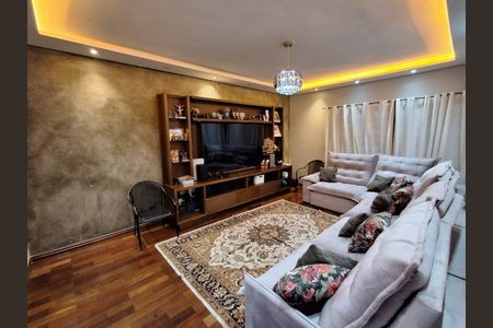 Casa à venda com 164m², 3 quartos e 2 vagas