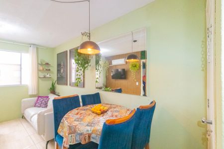 Apartamento à venda com 41m², 2 quartos e 1 vaga Apartamento à venda com 41m², 2 quartos e 1 vagaSala
